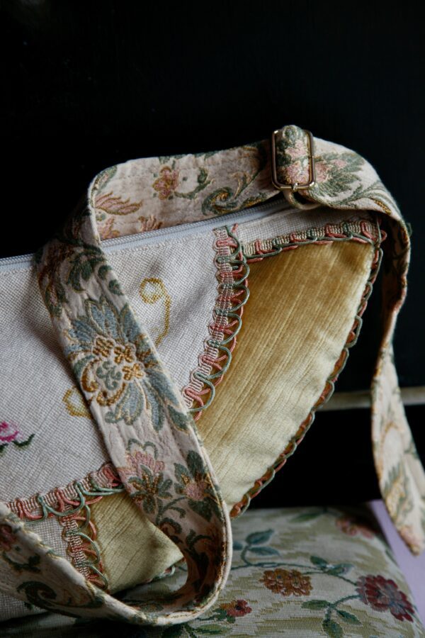 Crossbody Bag Isidora - Image 6