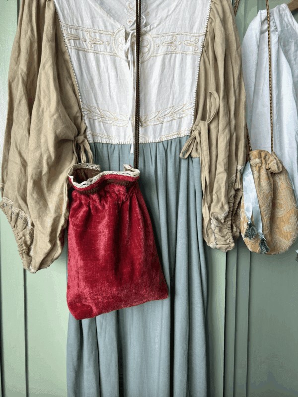 The Imane Bucket Bag II - Image 3