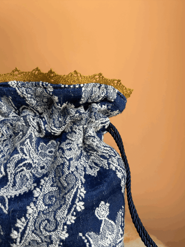 The Imane Bucket Bag V - Image 3