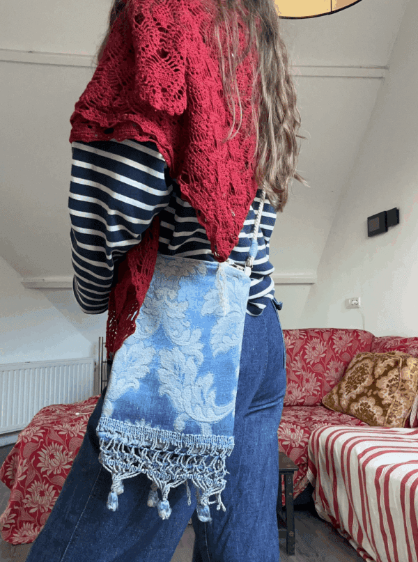 Flat Fringe Bag - Image 6